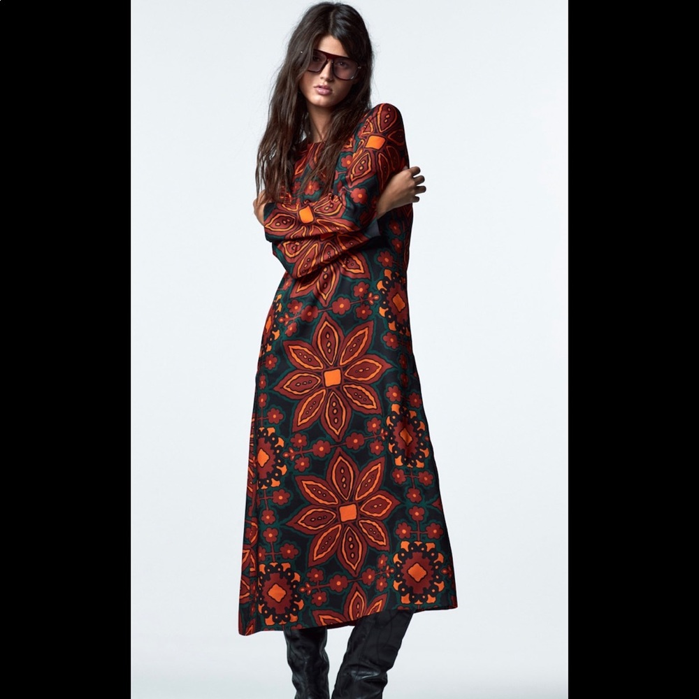 Zara Printed Dress Blogger Favorite